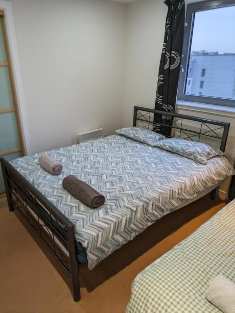 Modern 2 Bed Apartment With Stunning Seaside View Edimburgo Exterior foto